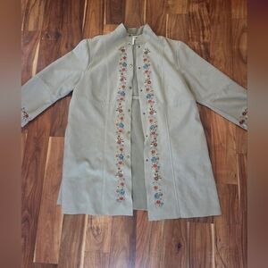 Vintage Embroidered Beige Women's Coat